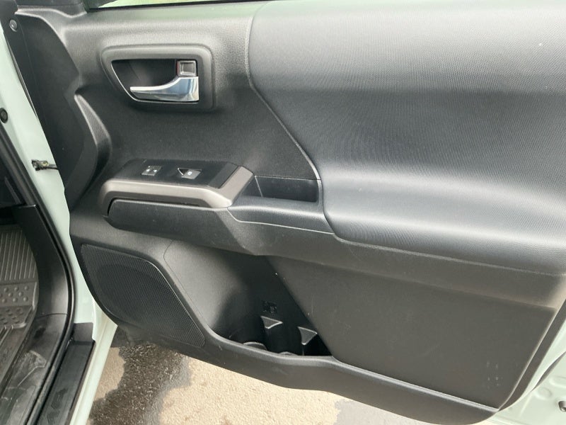 2022 Toyota TACOMA TRD OFFRD TRD Off Road