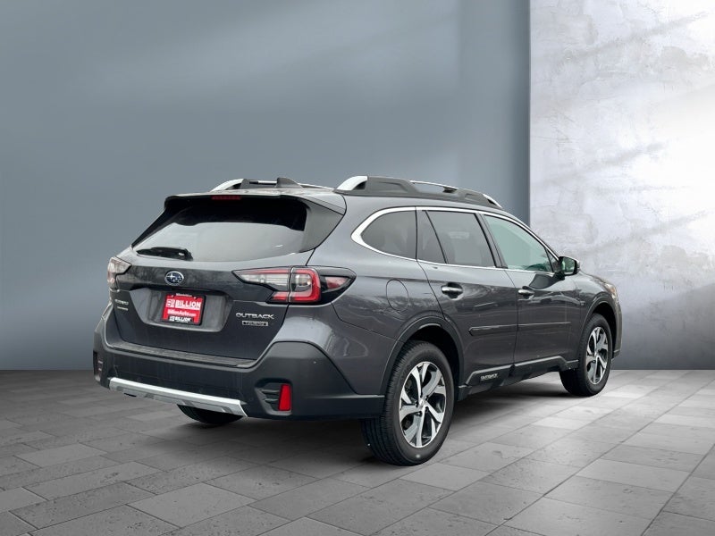 2022 Subaru Outback Touring