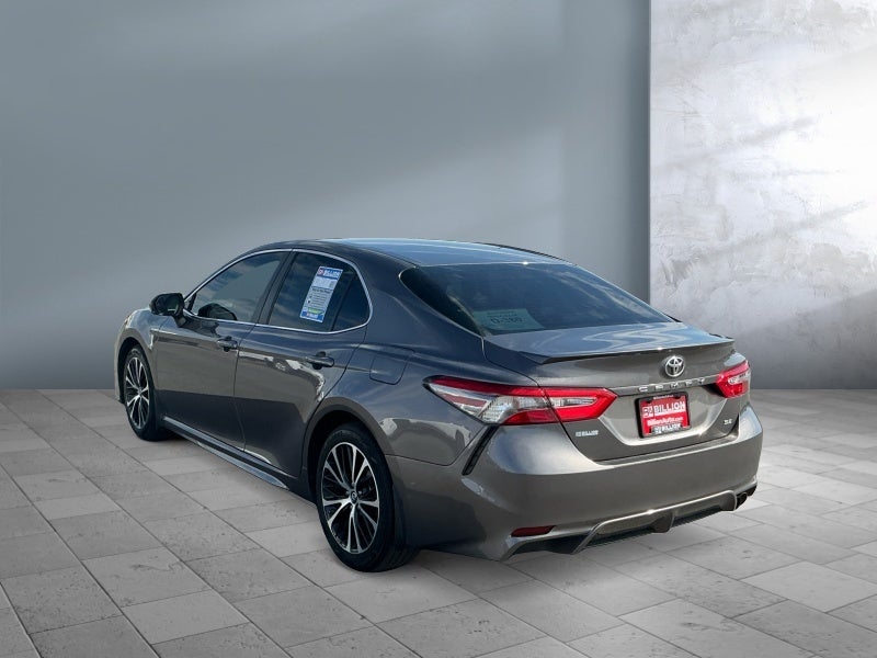 2018 Toyota CAMRY SE