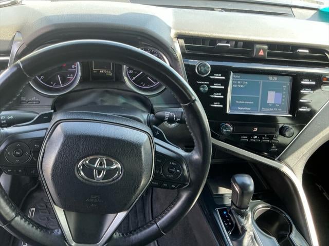 2018 Toyota CAMRY SE