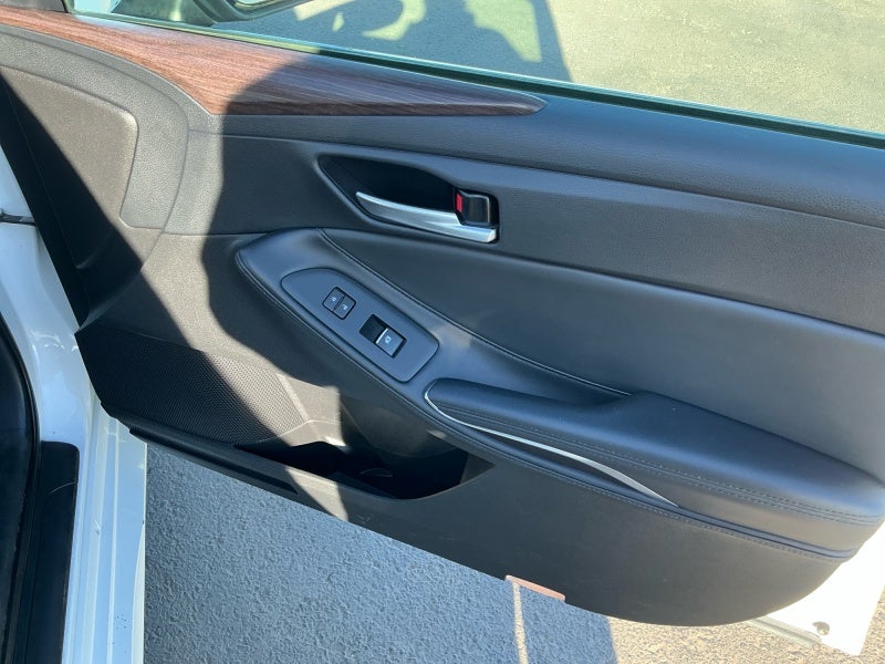 2019 Toyota AVALON HYBRID Hybrid XLE