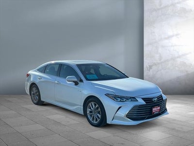 2019 Toyota AVALON HYBRID Hybrid XLE