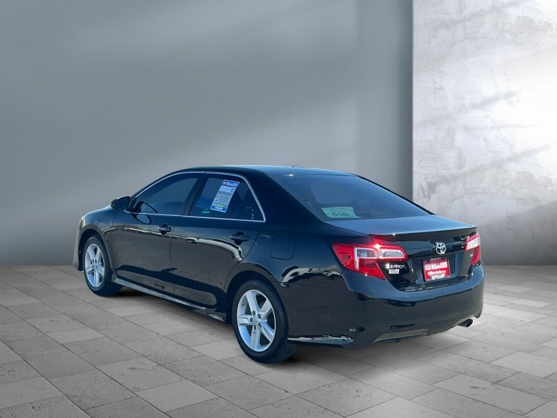 2013 Toyota CAMRY SE