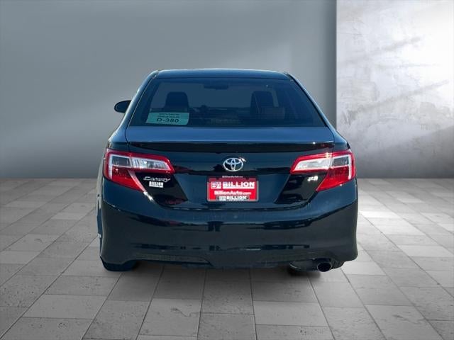 2013 Toyota CAMRY SE
