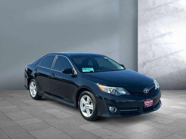 2013 Toyota CAMRY SE