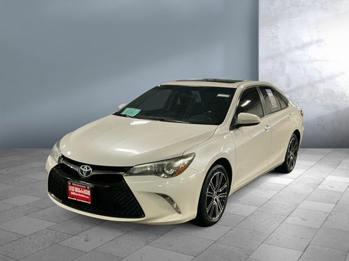 2016 Toyota Camry SE w/Special Edition Pkg