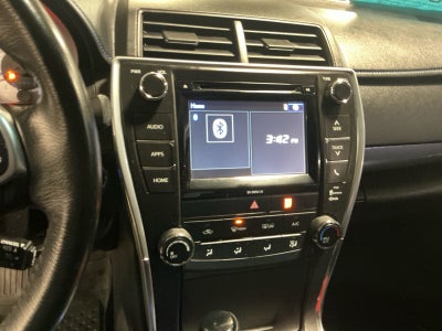 2016 Toyota Camry SE w/Special Edition Pkg