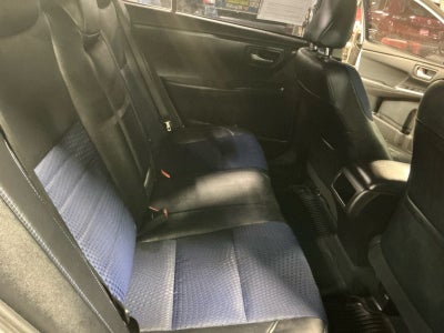 2016 Toyota Camry SE w/Special Edition Pkg