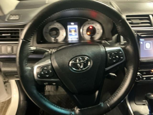 2016 Toyota Camry SE w/Special Edition Pkg