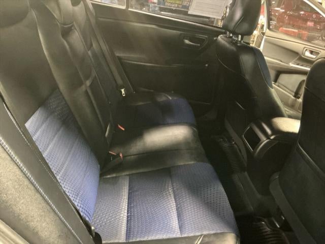 2016 Toyota Camry SE w/Special Edition Pkg