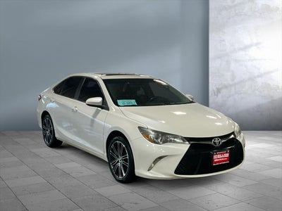 2016 Toyota Camry SE w/Special Edition Pkg