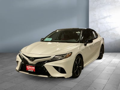 2019 Toyota CAMRY XSE V6