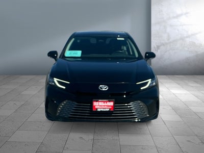 2025 Toyota CAMRY XLE