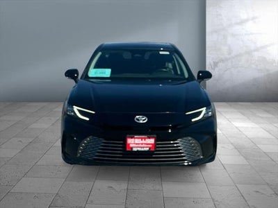 2025 Toyota CAMRY XLE
