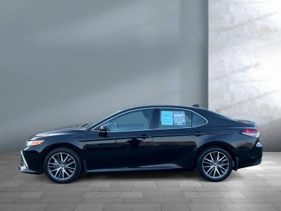 2024 Toyota CAMRY XLE