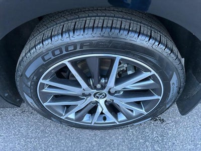 2024 Toyota CAMRY XLE