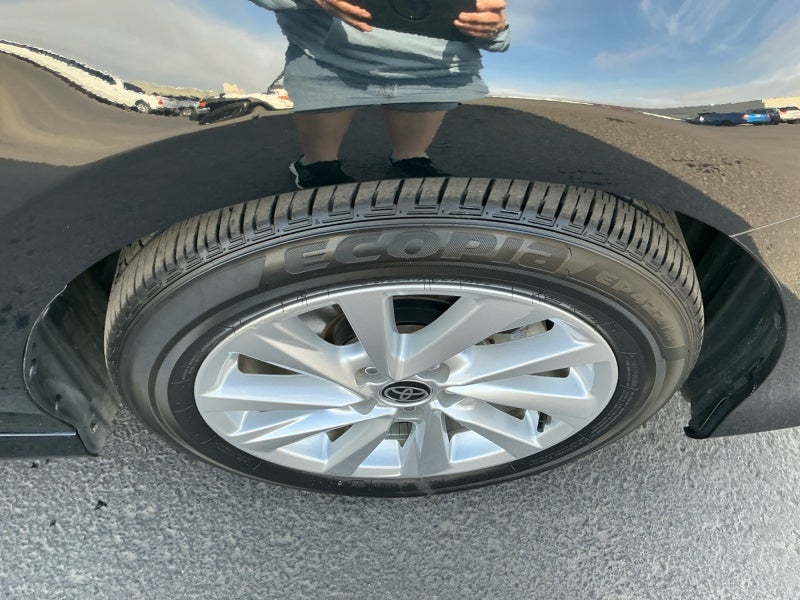 2023 Toyota CAMRY LE