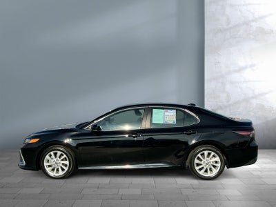 2023 Toyota CAMRY LE