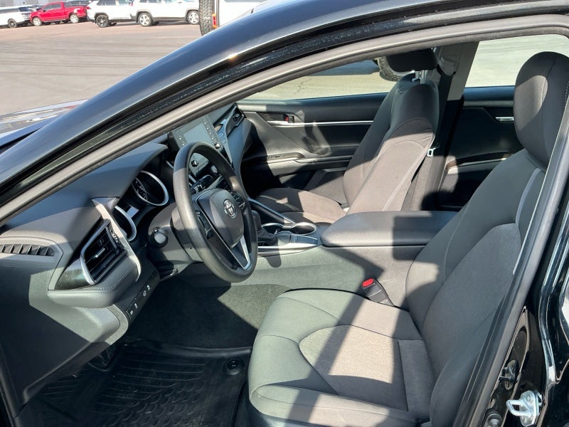 2023 Toyota CAMRY LE