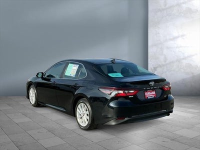 2023 Toyota CAMRY LE