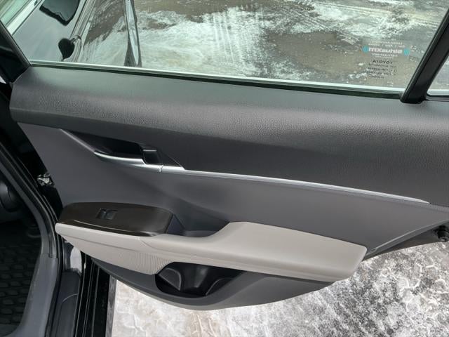 2023 Toyota CAMRY LE