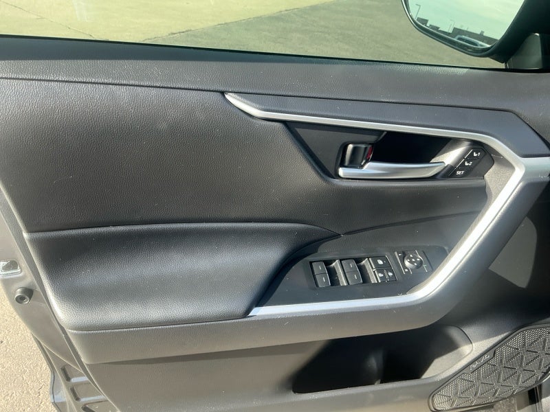 2025 Toyota RAV4 HYBRID Hybrid XLE Premium