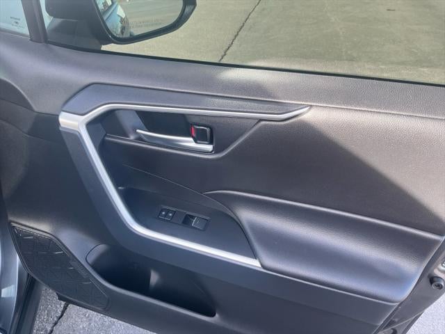 2025 Toyota RAV4 HYBRID Hybrid XLE Premium