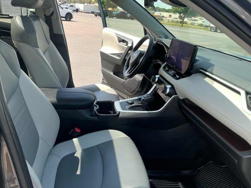 2024 Toyota RAV4 Hybrid Hybrid Limited