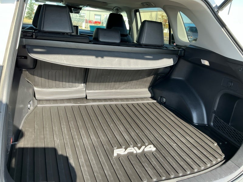 2022 Toyota RAV4 HYBRID Hybrid Limited