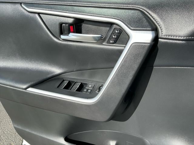 2022 Toyota RAV4 HYBRID Hybrid Limited