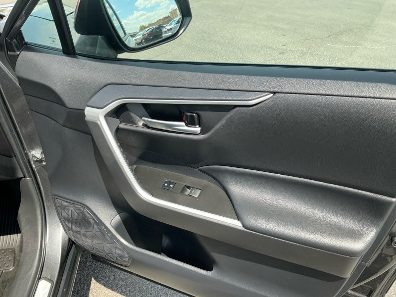 2025 Toyota RAV4 Hybrid Hybrid XLE
