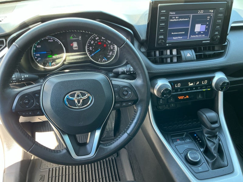 2021 Toyota RAV4 Hybrid XLE