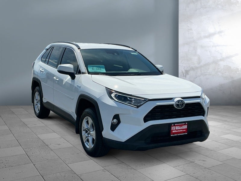 2021 Toyota RAV4 Hybrid XLE