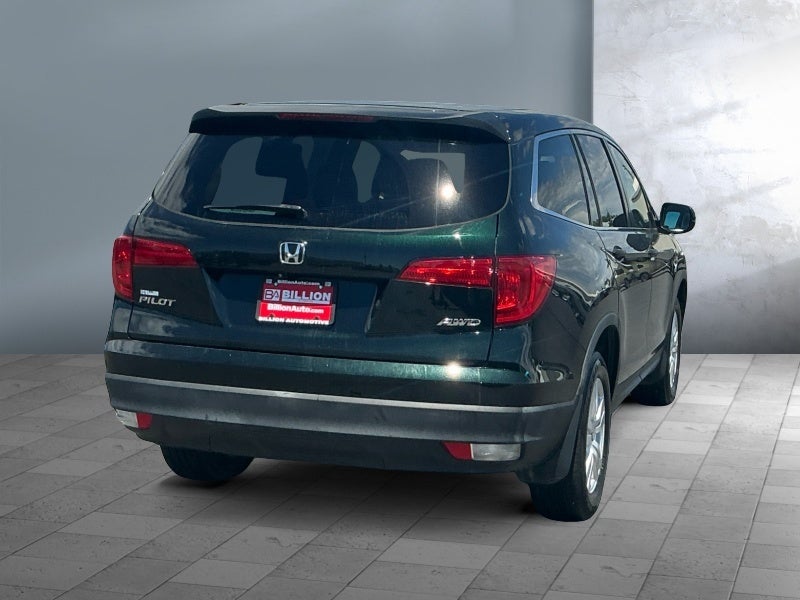 2016 Honda Pilot LX