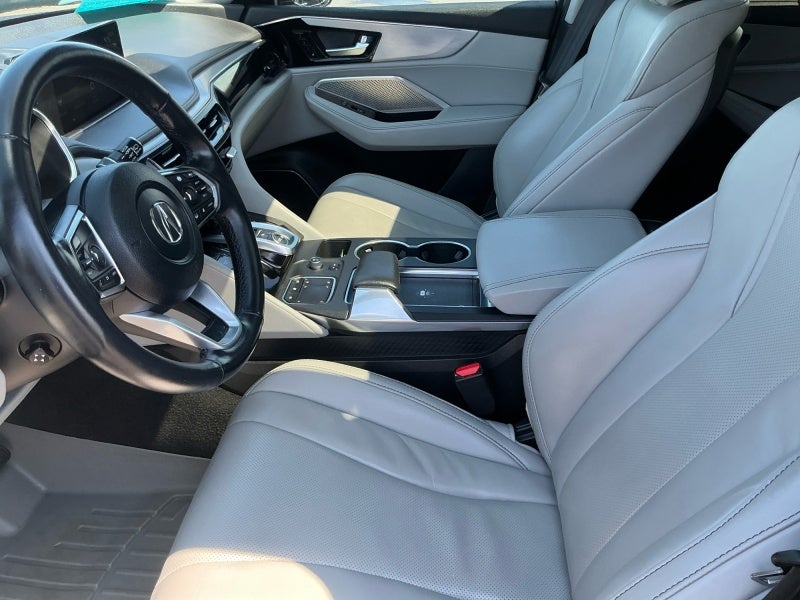 2022 Acura MDX w/Technology Package