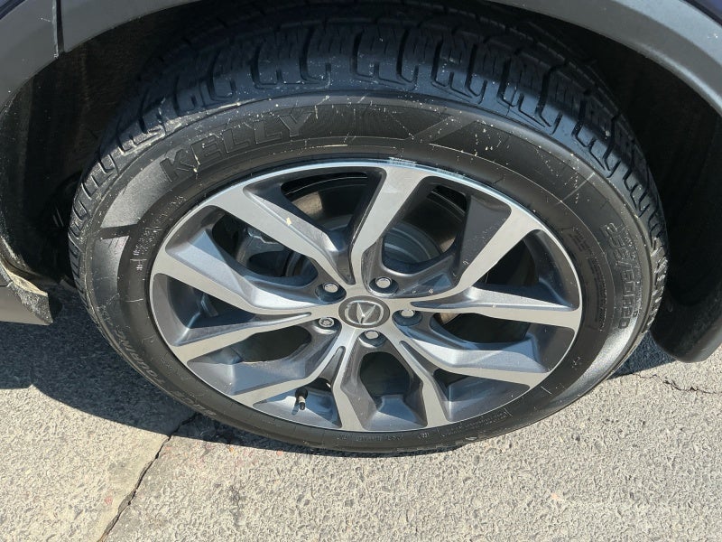 2022 Acura MDX w/Technology Package