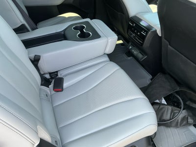 2022 Acura MDX w/Technology Package