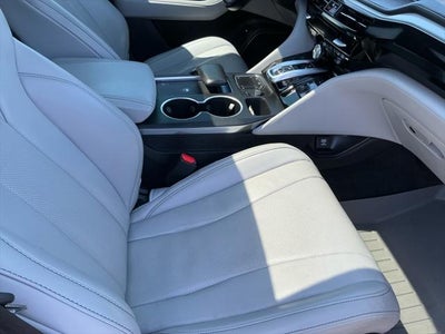 2022 Acura MDX w/Technology Package
