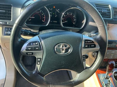 2011 Toyota HIGHLANDER LTD Limited