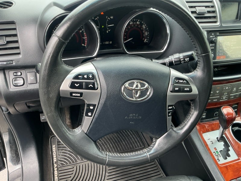 2013 Toyota HIGHLANDER Limited