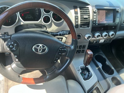 2013 Toyota SEQUOIA Platinum