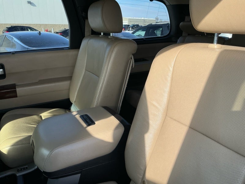 2017 Toyota SEQUOIA 4X4 Platinum