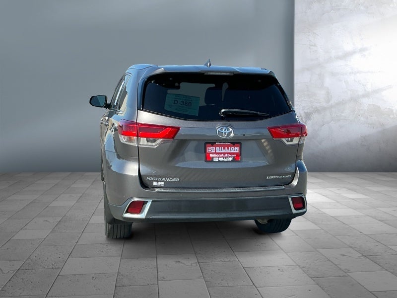2018 Toyota HIGHLANDER Limited Platinum