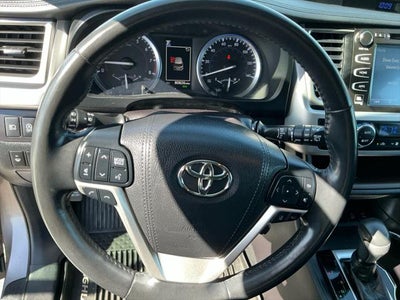 2018 Toyota HIGHLANDER Limited Platinum