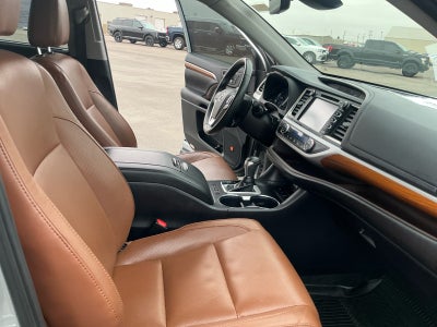 2019 Toyota HIGHLANDER Limited