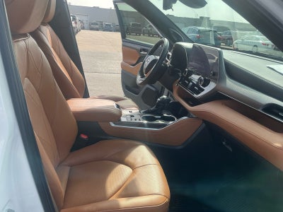 2024 Toyota HIGHLANDER HEV Hybrid Platinum
