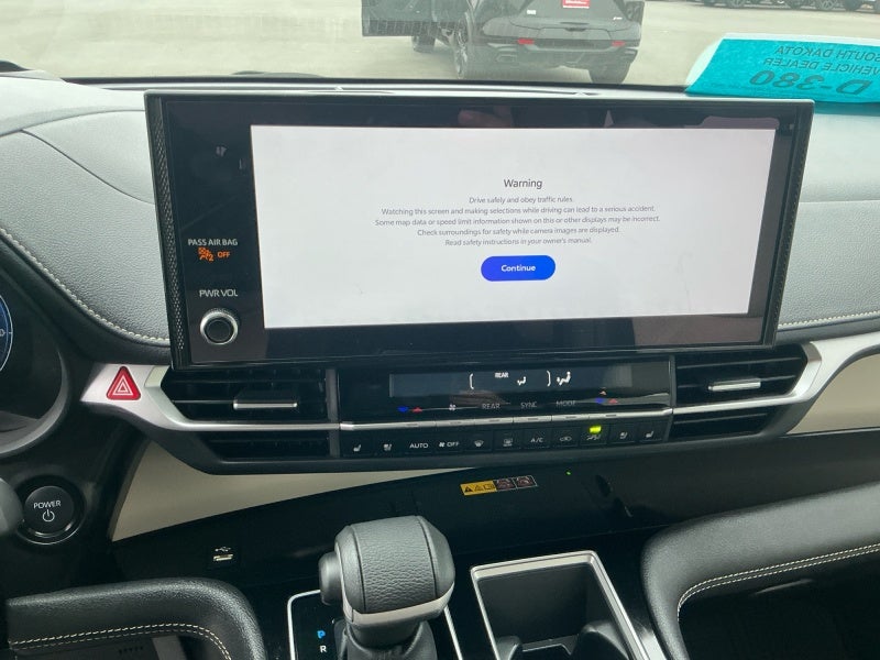 2026 Toyota Sienna Platinum