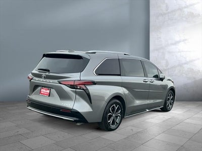 2026 Toyota Sienna Platinum