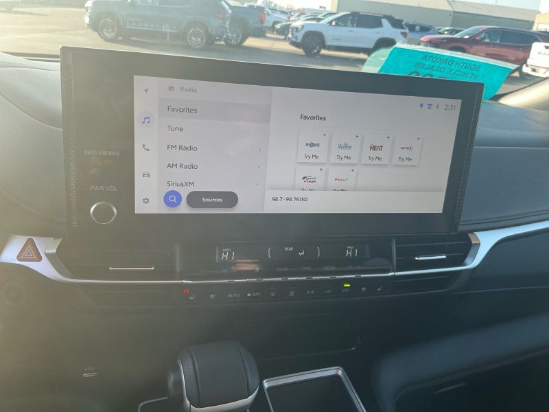 2025 Toyota SIENNA PLT AWD Platinum