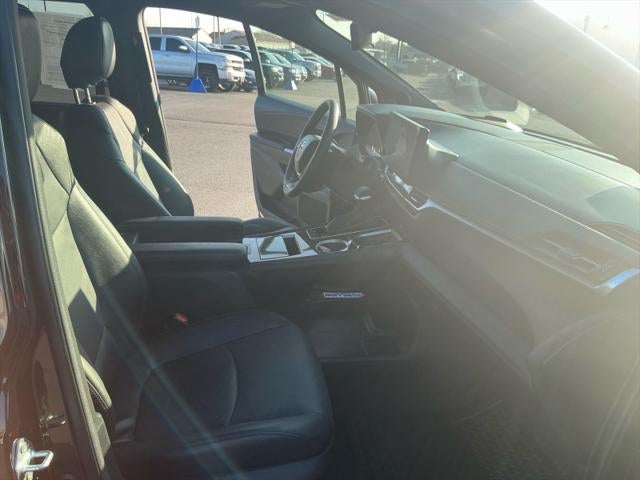 2025 Toyota SIENNA PLT AWD Platinum